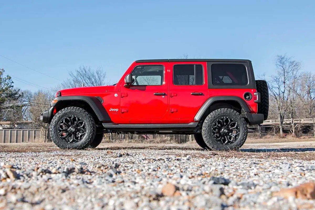 Rough Country 2.5 Inch Lift Kit | Spacers | N3 | Jeep Wrangler JL (24-26)/Wrangler Unlimited (24-26) by Rough Country