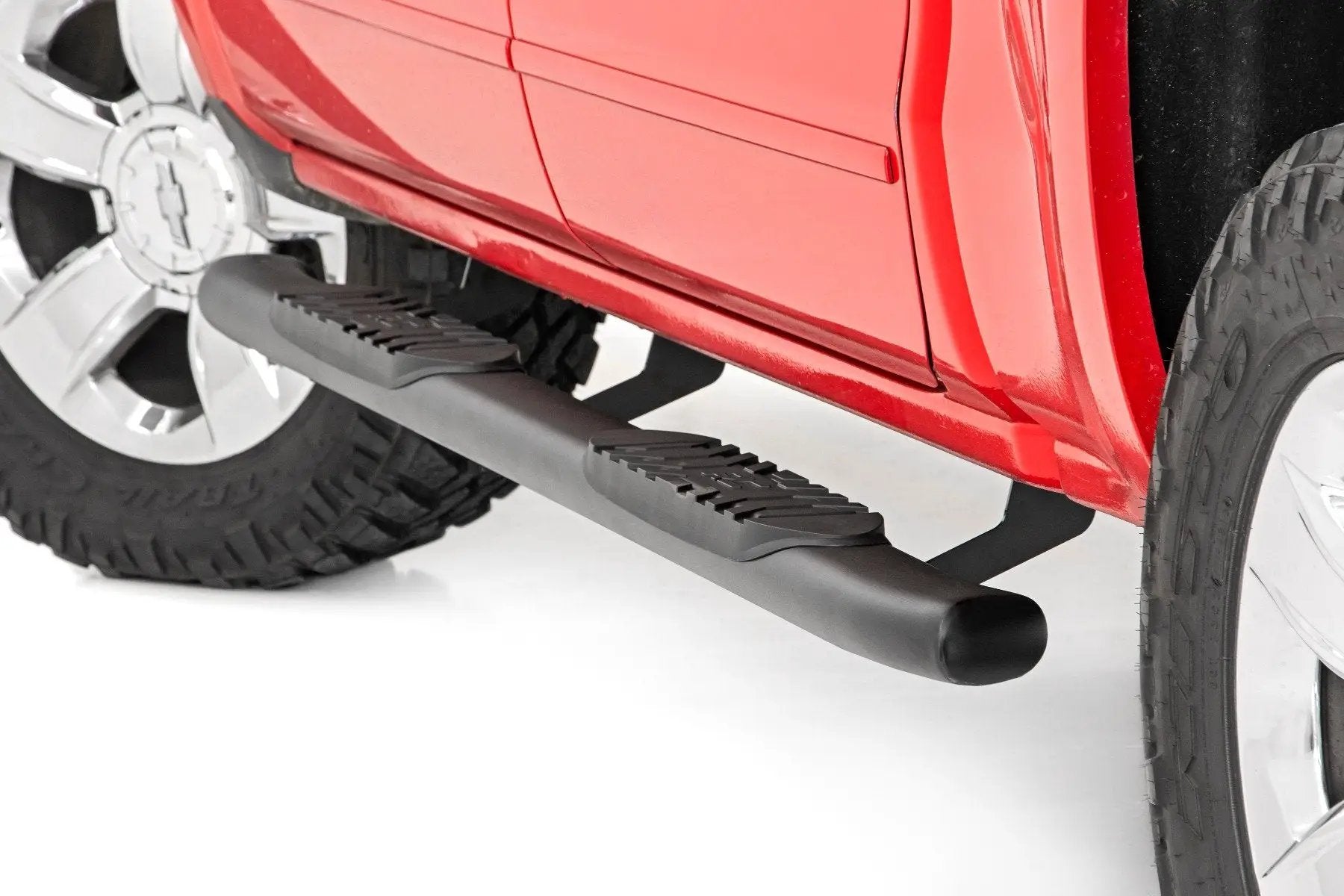 Rough Country Oval Nerf Step | Crew Cab | Chevy/GMC 1500/2500HD/3500HD (07-19 & Classic) by Rough Country