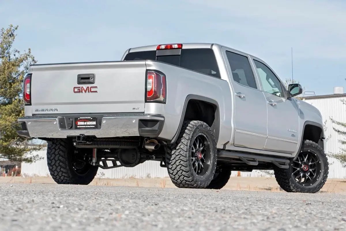 Rough Country 3.5 Inch Lift Kit | Cast Steel LCA | FR N3 | Chevy/GMC 1500 (14-18 & Classic) by Rough Country