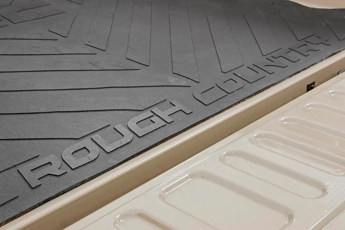 Rough Country Bed Mat | 6'7" Bed | RC Logo | Chevy/GMC Sierra 1500 (19-26)/Silverado 1500 (19-26) by Rough Country