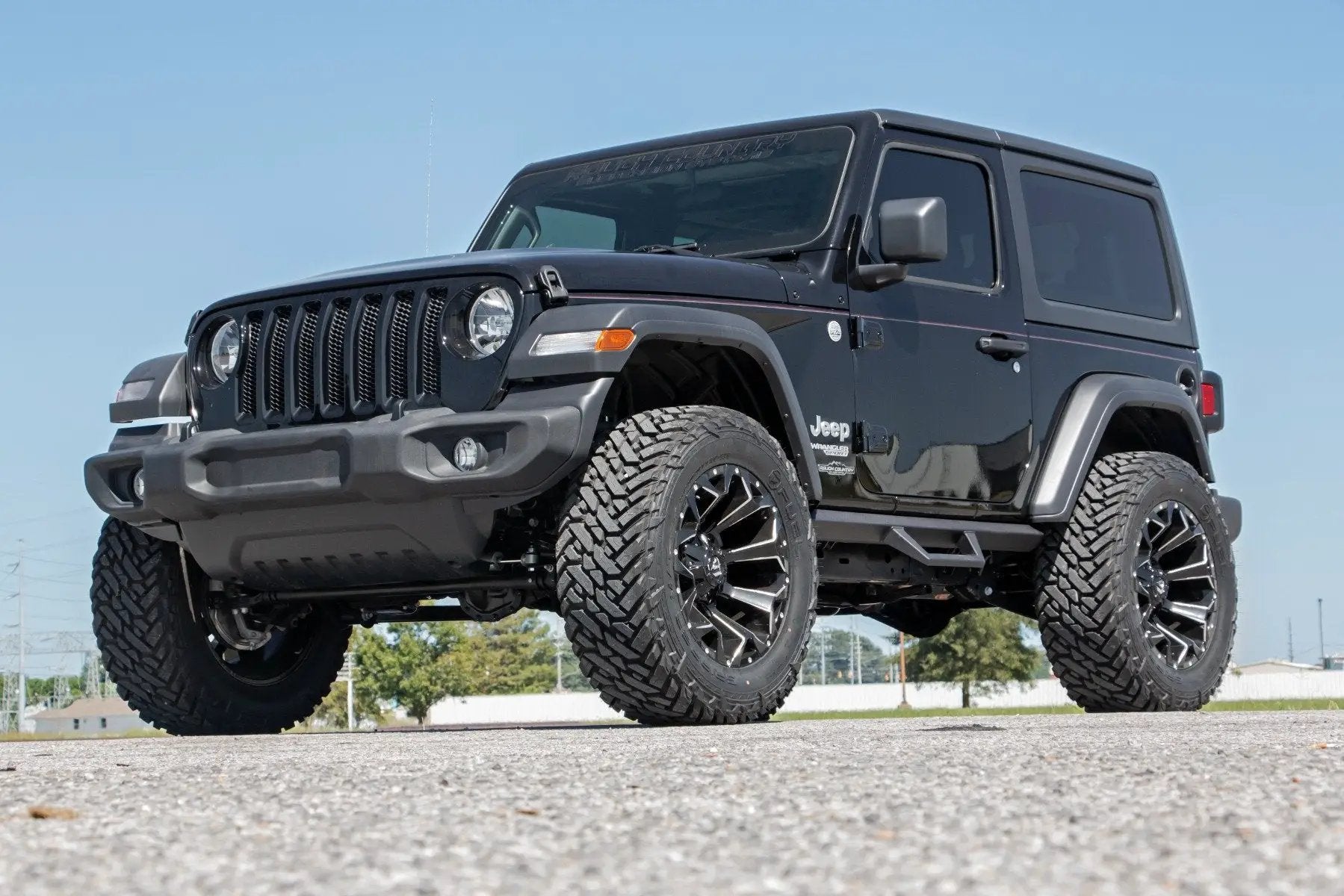 Rough Country 2.5 Inch Lift Kit | Coils | M1 | Jeep Wrangler JL 4WD (2024-2026) by Rough Country