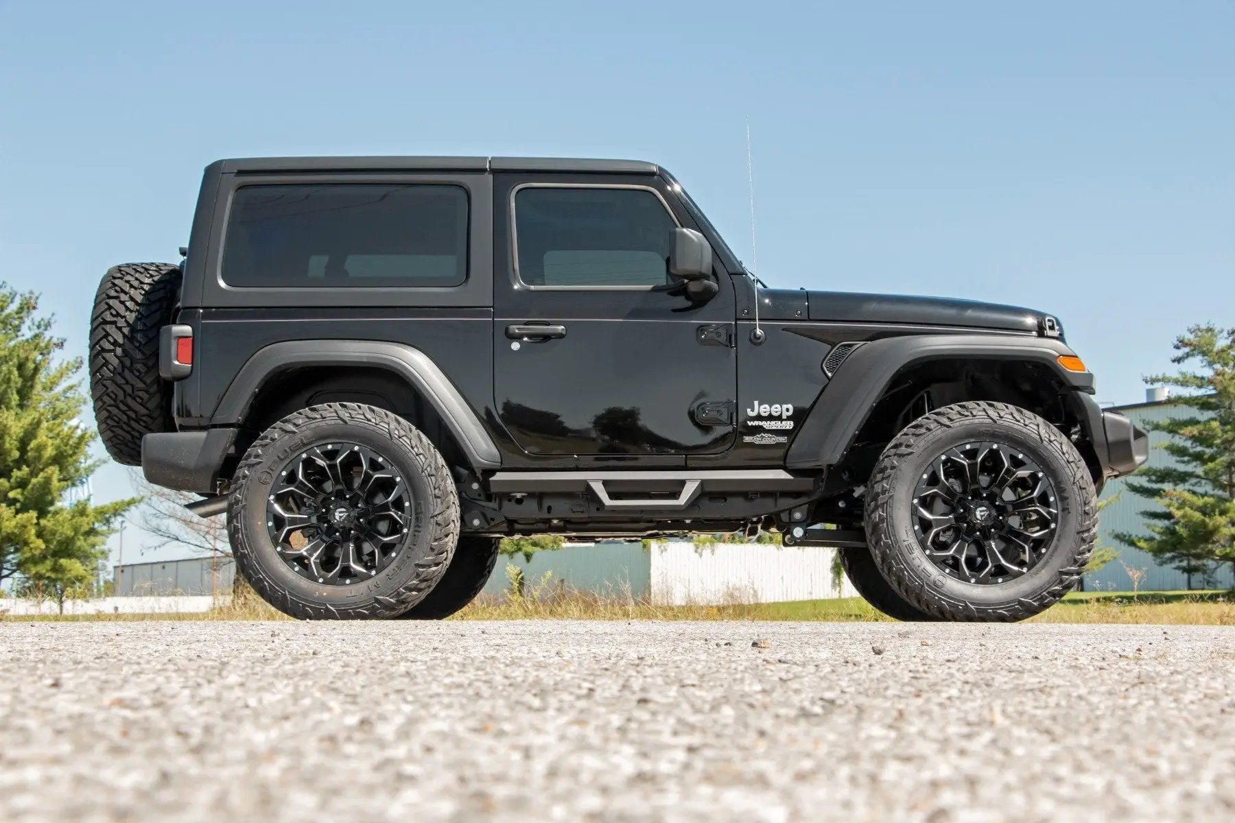 Rough Country 2.5 Inch Lift Kit | Coils | M1R | Jeep Wrangler JL 4WD (2024-2026) by Rough Country