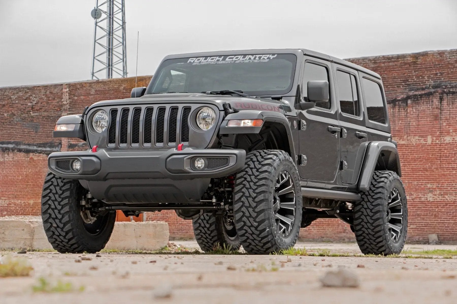 Rough Country 2.5 Inch Lift Kit | Coils | V2 | Jeep Wrangler Unlimited 4WD (2024-2026) by Rough Country