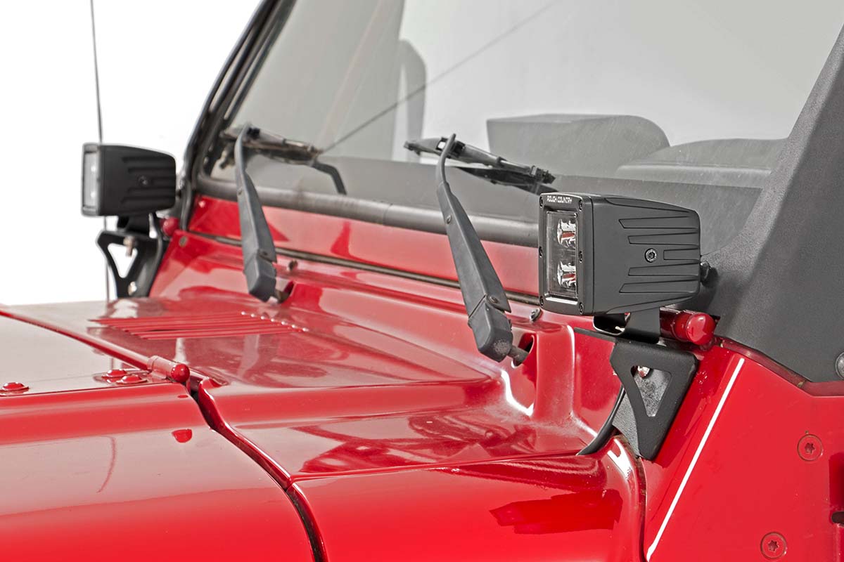 Soportes para Luces | Parabrisas Inferior | Jeep Wrangler TJ (97-06)/Wrangler Unlimited (04-06)