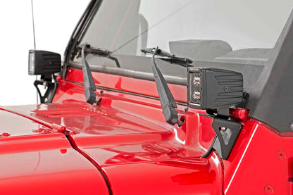 Soportes para Luces | Parabrisas Inferior | Jeep Wrangler TJ (97-06)/Wrangler Unlimited (04-06)