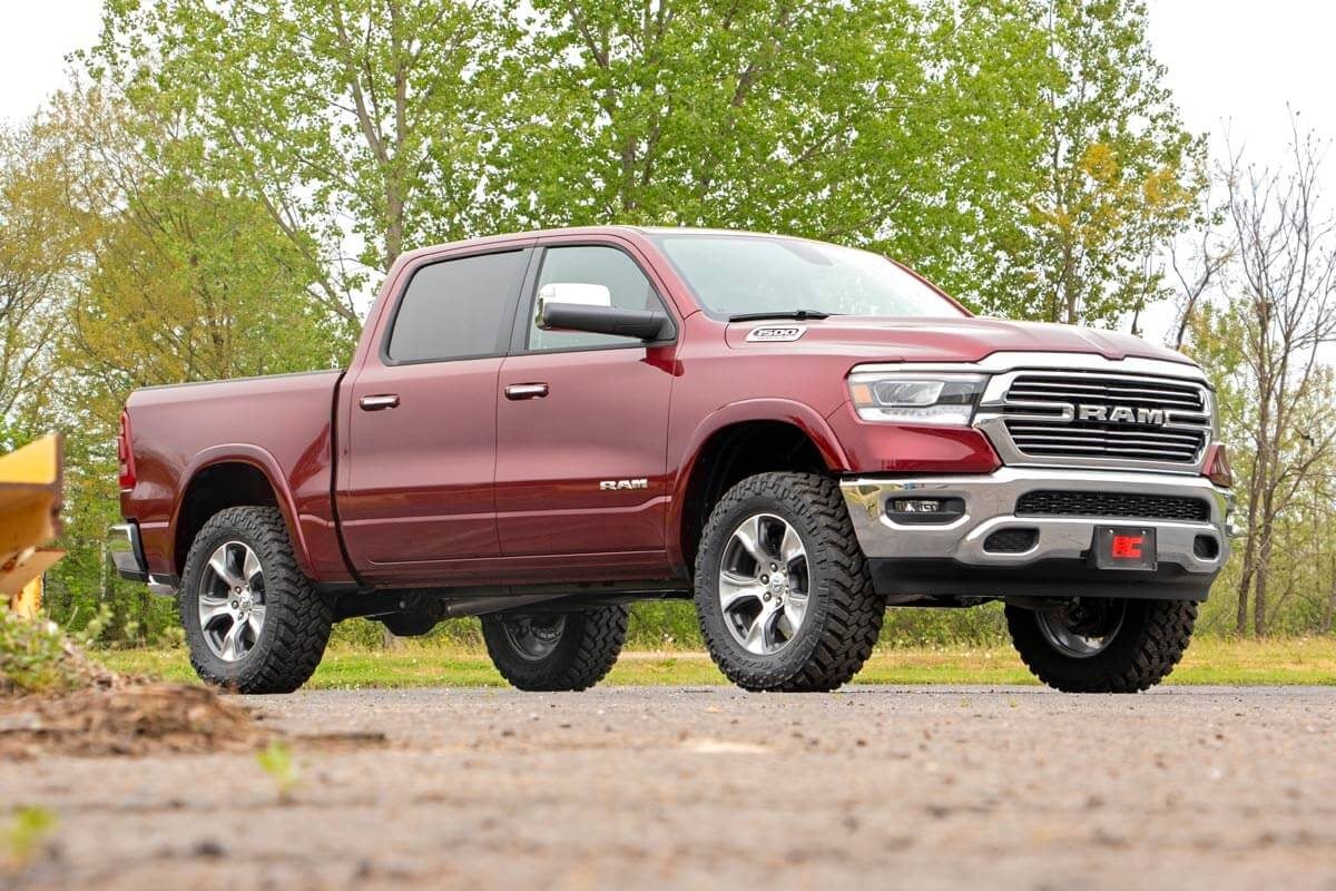 Kit de elevación de 3.5 pulgadas | Amortiguadores M1/M1 | Ram 1500 2WD/4WD (2019-2026)