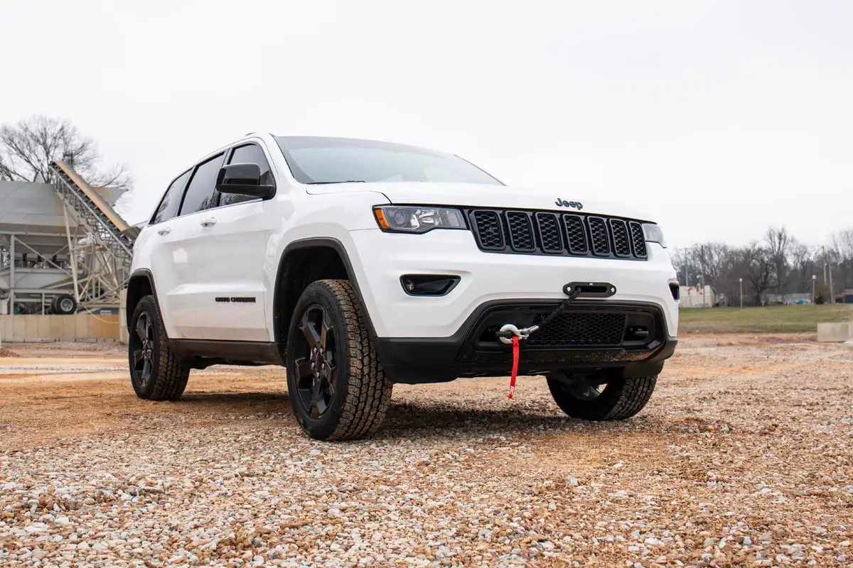 Rough Country Hidden Winch Mount | Jeep Grand Cherokee WK2 4WD (2014-2020) by Rough Country