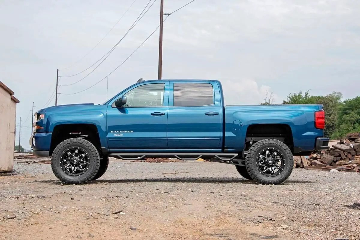 Rough Country 7 Inch Lift Kit | Alum/Stamp Steel | Vertex | Chevy/GMC 1500 (14-18 & Classic) by Rough Country