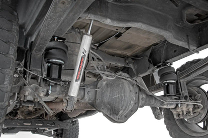 Rough Country Air Spring Kit w/compressor | Wireless Controller | 6 Inch Lift Kit | Chevy/GMC 2500HD (01-10) by Rough Country