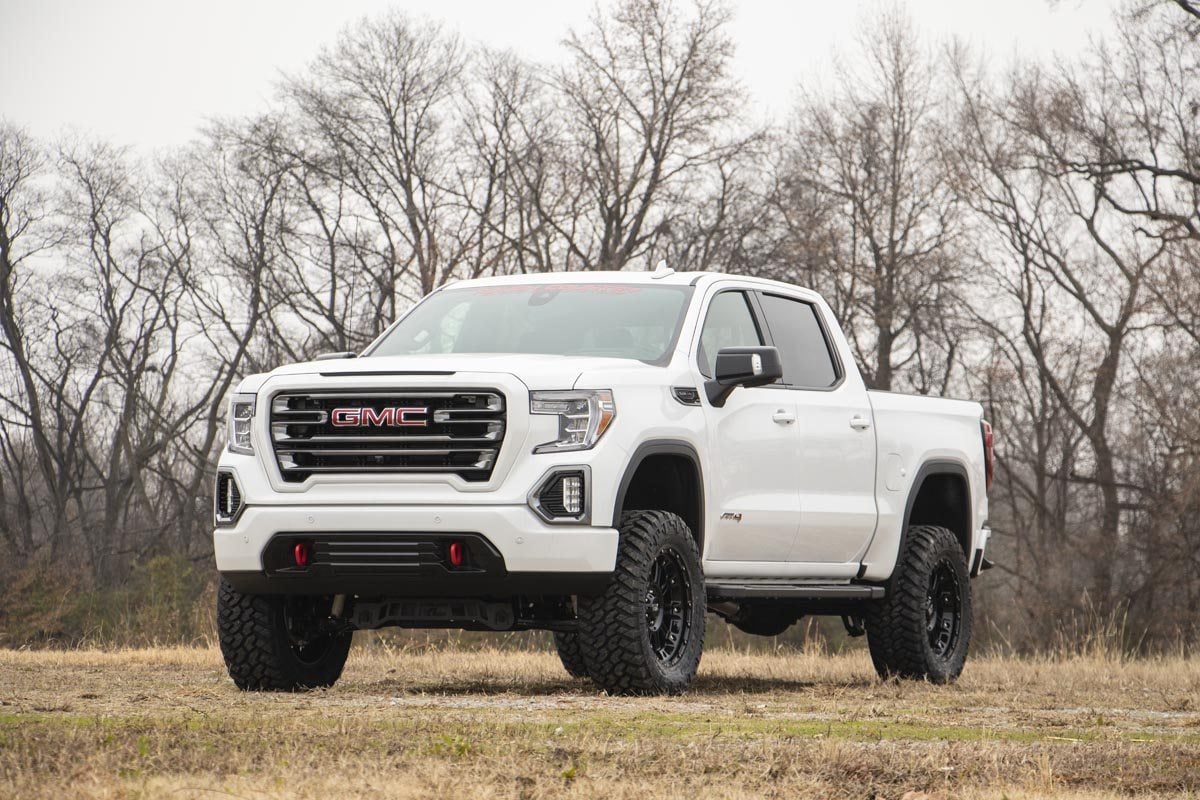 Rough Country 4 Inch Lift Kit | AT4/Trailboss | Chevy/GMC Sierra 1500 (19-24)/Silverado 1500 (19-24)