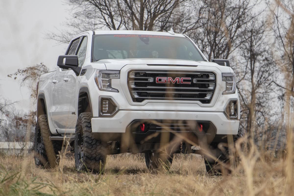 Rough Country 4 Inch Lift Kit | AT4/Trailboss | Chevy/GMC Sierra 1500 (19-24)/Silverado 1500 (19-24)