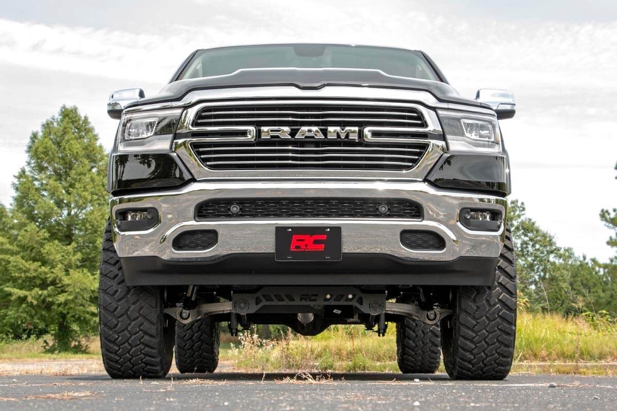 Rough Country 6 Inch Lift Kit | N3 Struts | Dual Rate Coils | Ram 1500 4WD (2019-2024)