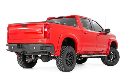 Estribos Ovalados Nerf | Acero Inoxidable | Cabina Doble | Chevy/GMC 1500/2500HD/3500HD (19-26)