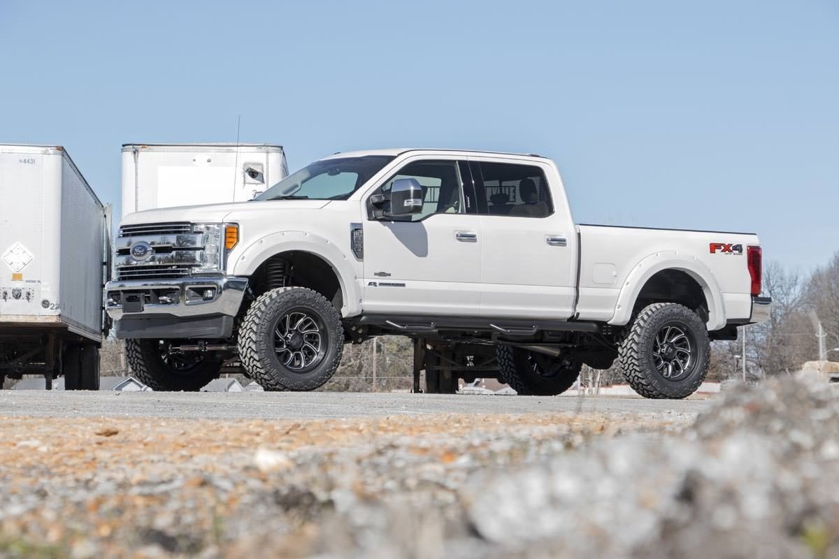 Комплект лифта 4,5 дюйма | C/O V2 | Ford F-250/F-350 Super Duty 4WD (2017-2022)