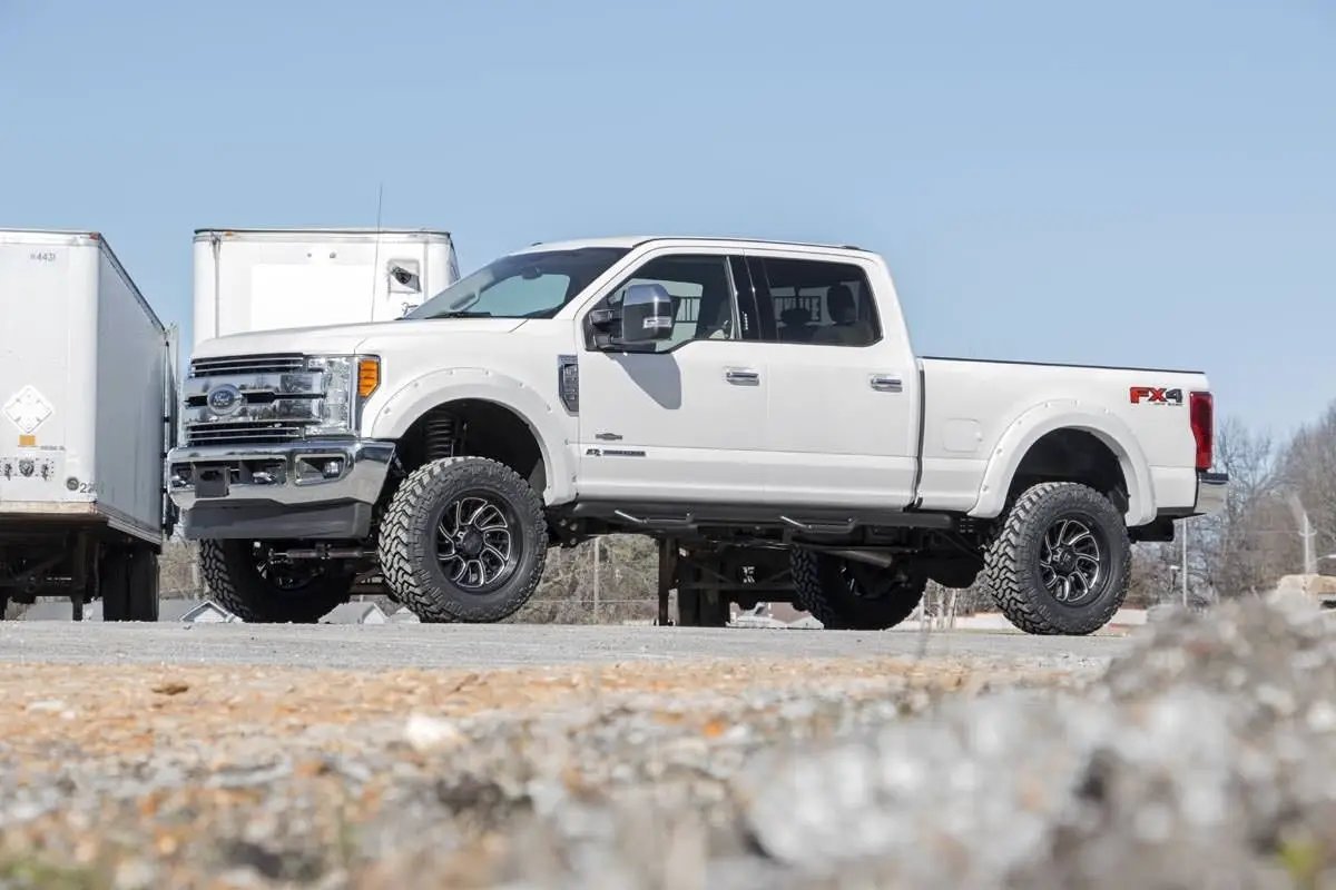 Rough Country 4.5 Inch Lift Kit | FR D/S | Vertex | Ford F-250/F-350 Super Duty 4WD (17-22) by Rough Country