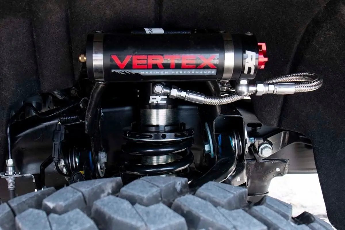 Rough Country 7 Inch Lift Kit | Bracket | Vertex/V2 Shks | Chevy/GMC 1500 (14-16) by Rough Country