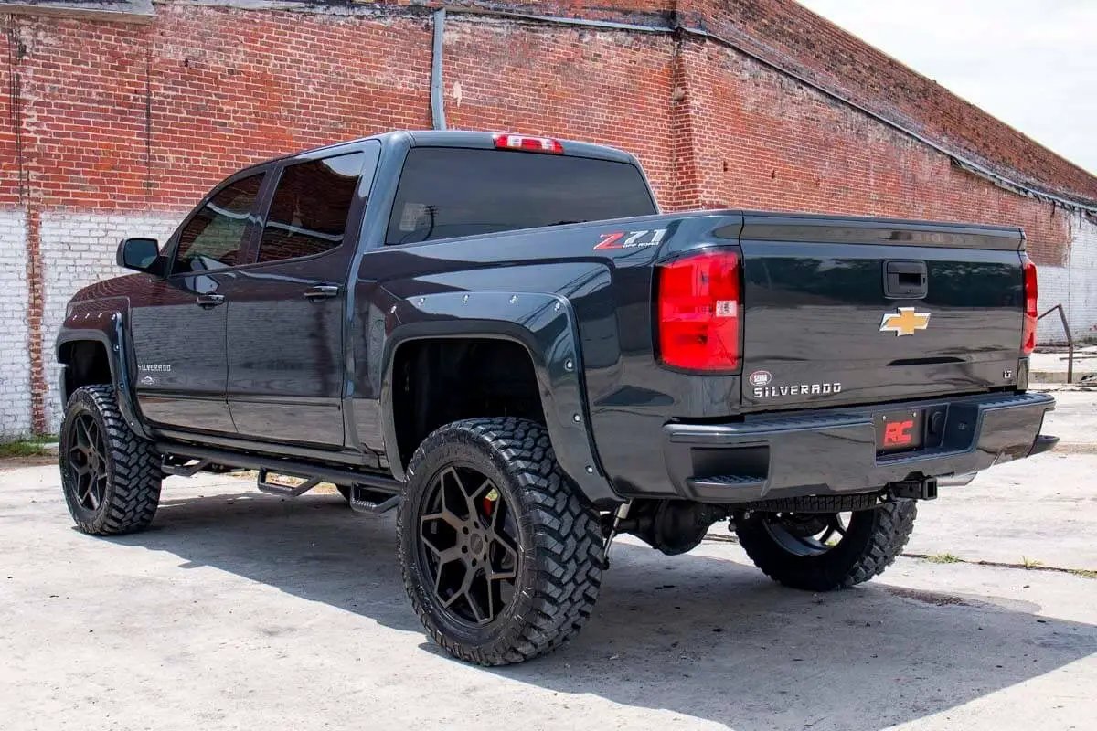 Rough Country 7.5 Inch Lift Kit | Vertex | Chevy/GMC 1500 4WD (07-13) by Rough Country