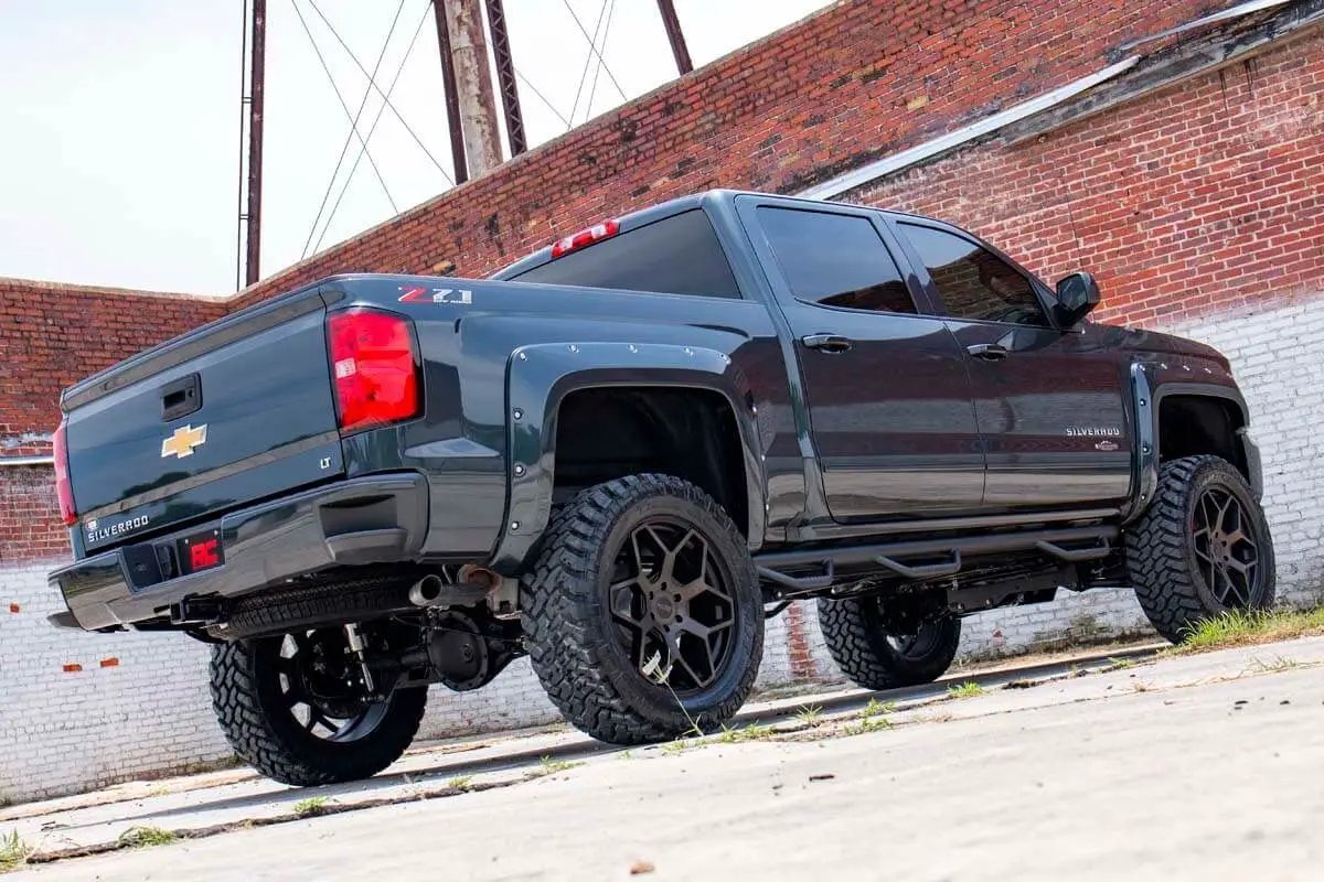 Rough Country 7.5 Inch Lift Kit | Vertex | Chevy/GMC 1500 4WD (07-13) by Rough Country