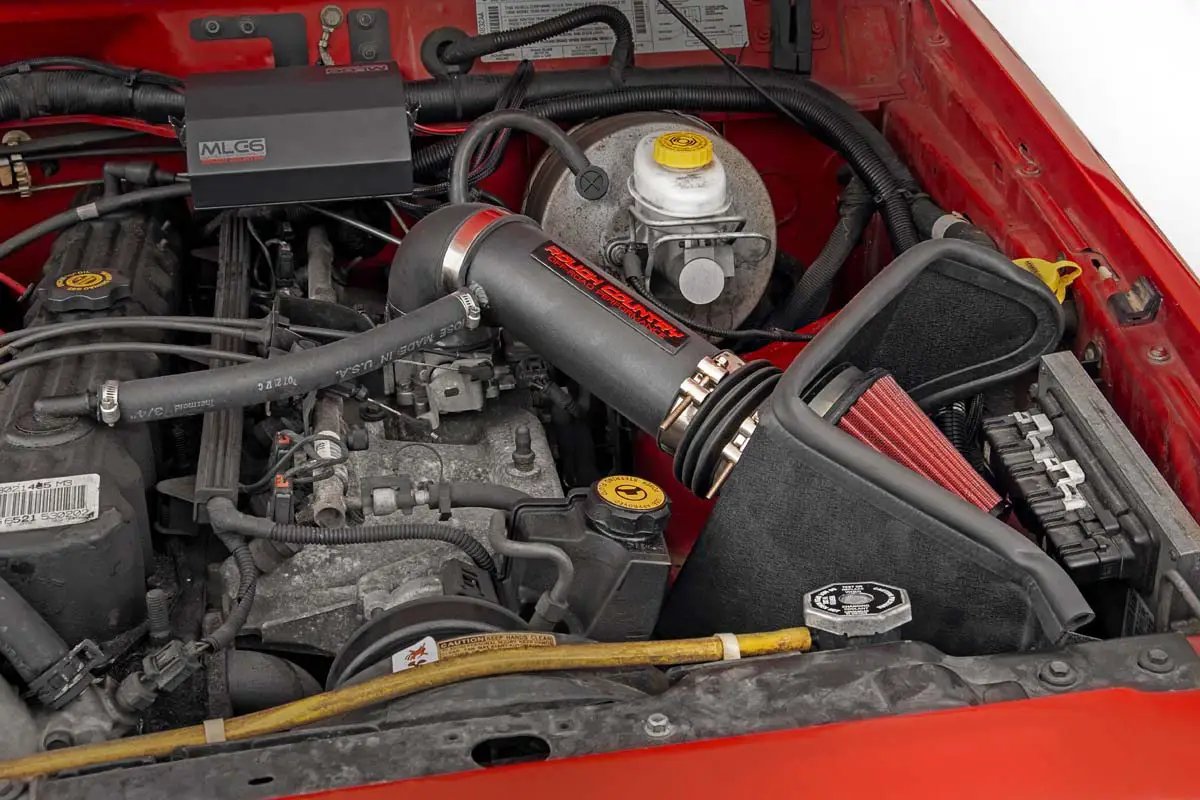 Rough Country Cold Air Intake Kit | 4.0L | Jeep Cherokee XJ 2WD/4WD (1991-2001) by Rough Country