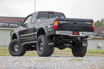 Rough Country 6 Inch Lift Kit | Toyota Tacoma 2WD/4WD (1995-2004)