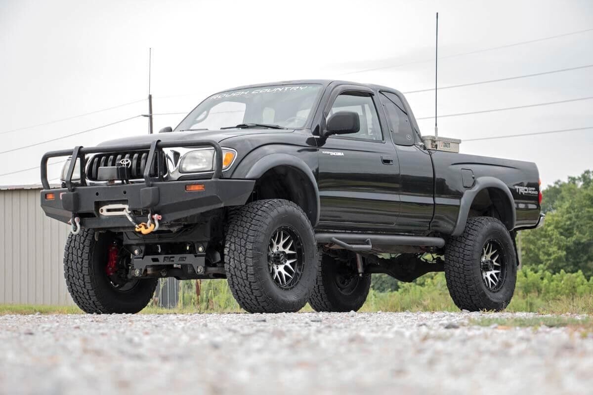 Rough Country 6 Inch Lift Kit | Toyota Tacoma 2WD/4WD (1995-2004)