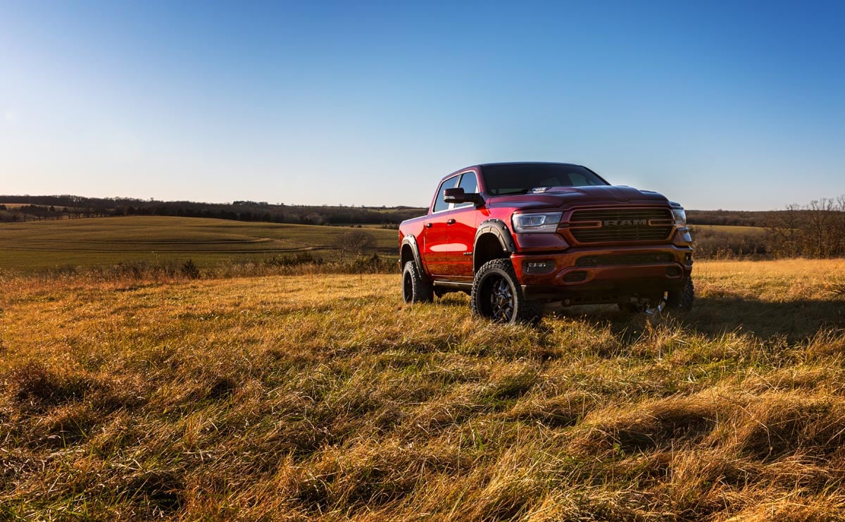 Guardabarros | Defender | Negro PXQ | Ram 1500 2WD/4WD (2019-2024)