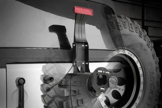 Extensión de la tercera luz de freno | Jeep Wrangler JK/Wrangler Unlimited (2007-2018)