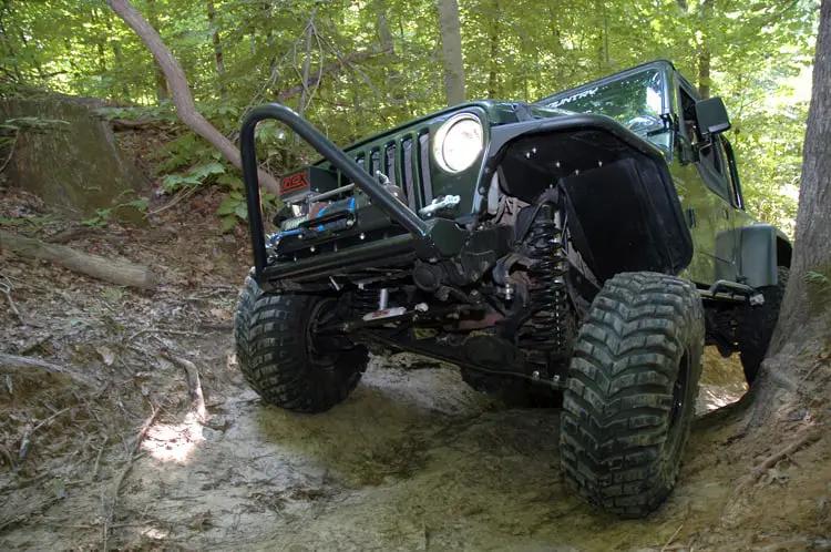 Rough Country 4 Inch Lift Kit | X-Series | Jeep Wrangler TJ (97-06)/Wrangler Unlimited (04-06) by Rough Country