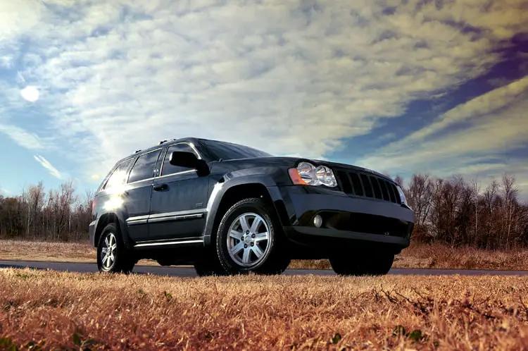 Rough Country 2 Inch Lift Kit | Jeep Grand Cherokee WK 2WD/4WD (2005-2010) by Rough Country