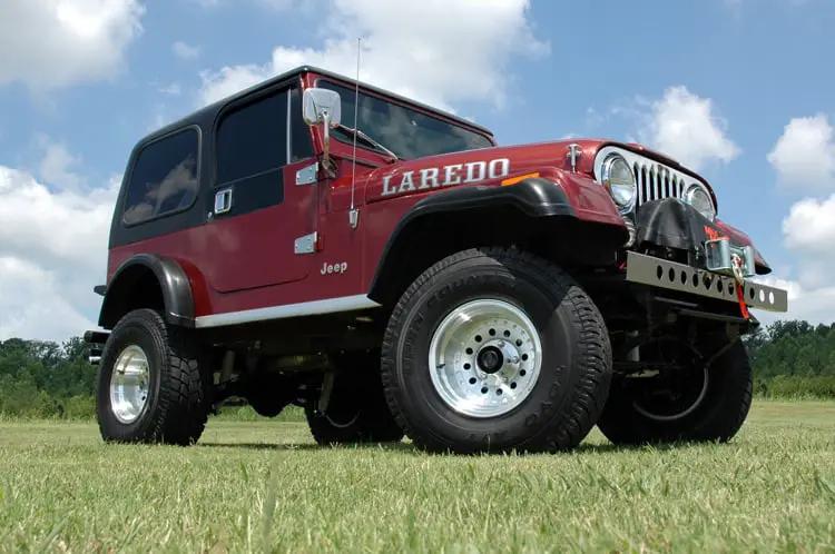 Rough Country 4 Inch Lift Kit | Jeep CJ5/CJ7 7 4WD (1976-1981) by Rough Country