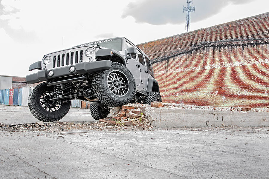 Rough Country 4 Inch Lift Kit | M1R | Jeep Wrangler Unlimited 2WD/4WD (2007-2018)