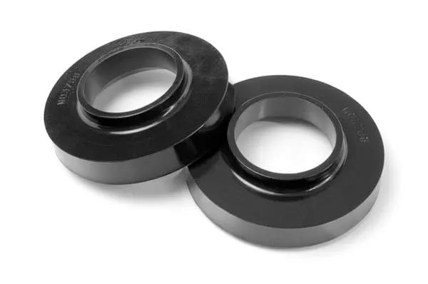 Rough Country 0.75 Inch Leveling Kit | Jeep Cherokee XJ/Comanche MJ/Wrangler TJ by Rough Country
