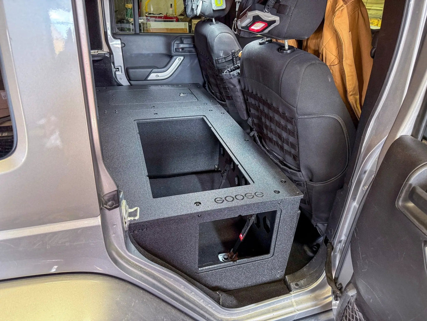Jeep - Wrangler - 2007-2018 - JKU - 4 Door - Explore Series - Second Row Seat Delete Plate System - Second Row - Module Based - 8" Module by Goose Gear