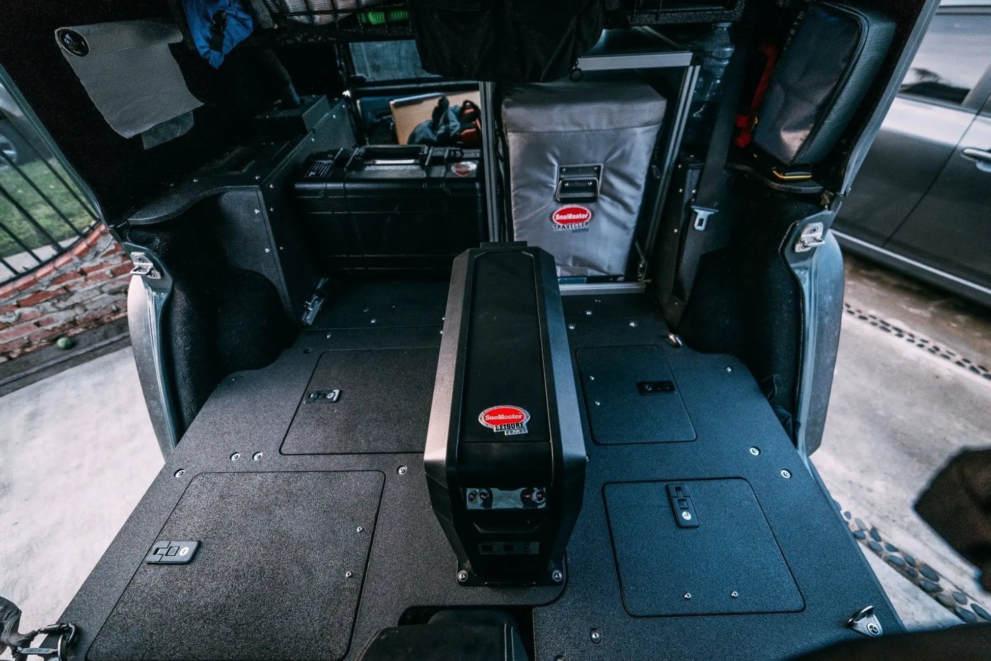 Legacy Product - Jeep Wrangler 2007-2018 JKU 4 Door - Second Row Seat Delete Plate System by Goose Gear