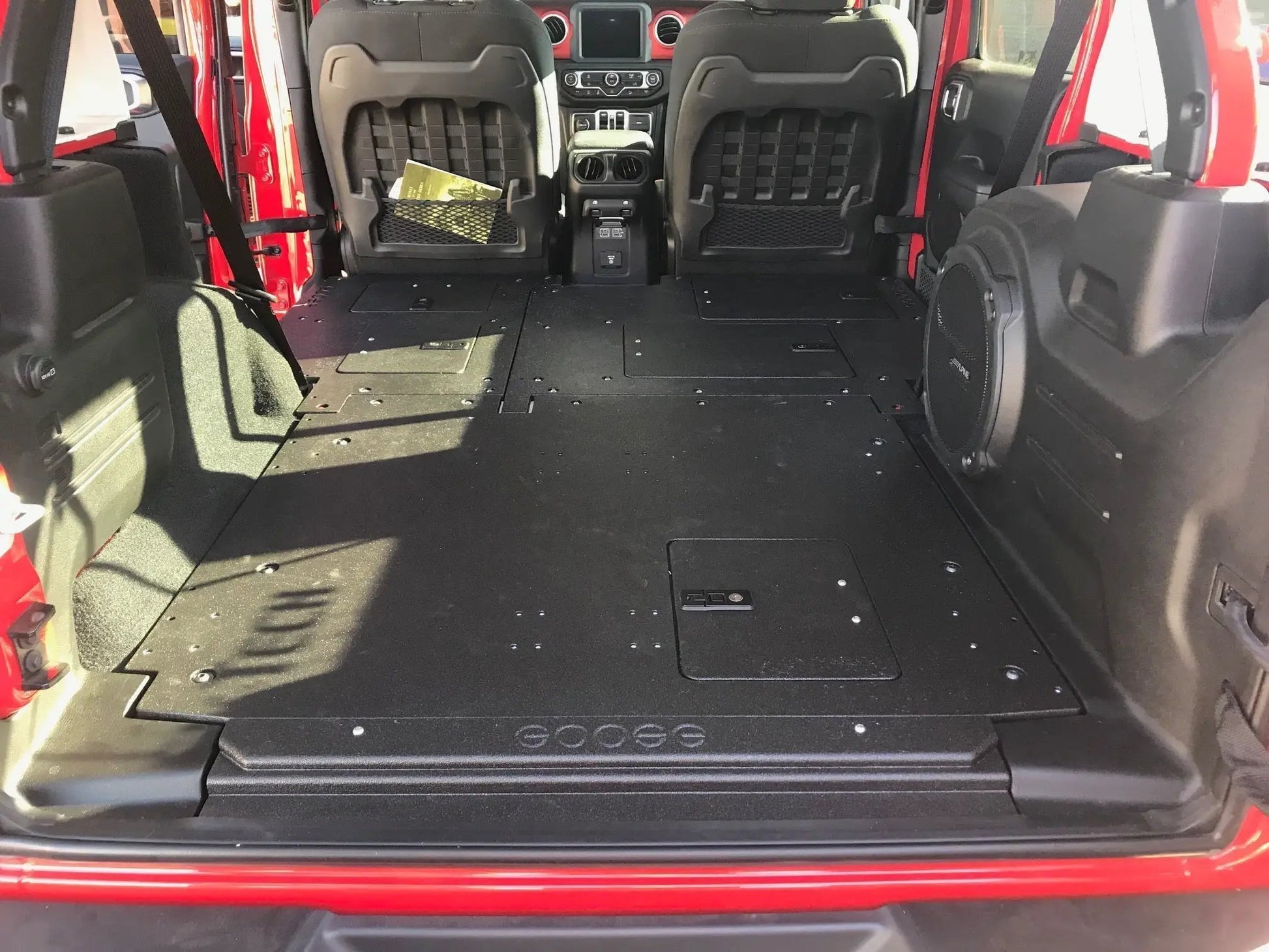 Jeep Wrangler 2018-2023 JLU 4 Door - Second Row Seat Delete Plate System by Goose Gear