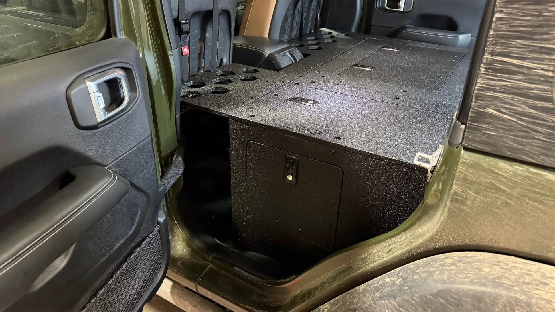Jeep Wrangler 2018-2023 JLU 4 Door - Second Row Seat Delete Plate System - 8" or 10" Module Based by Goose Gear