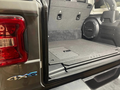 Jeep Wrangler 2021-Present 4xe 4 Door - Rear Plate System by Goose Gear
