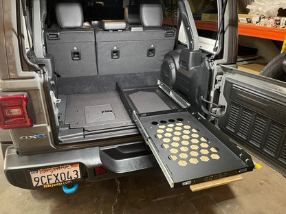 Jeep Wrangler 2021-Present 4xe 4 Door - Rear Plate System by Goose Gear