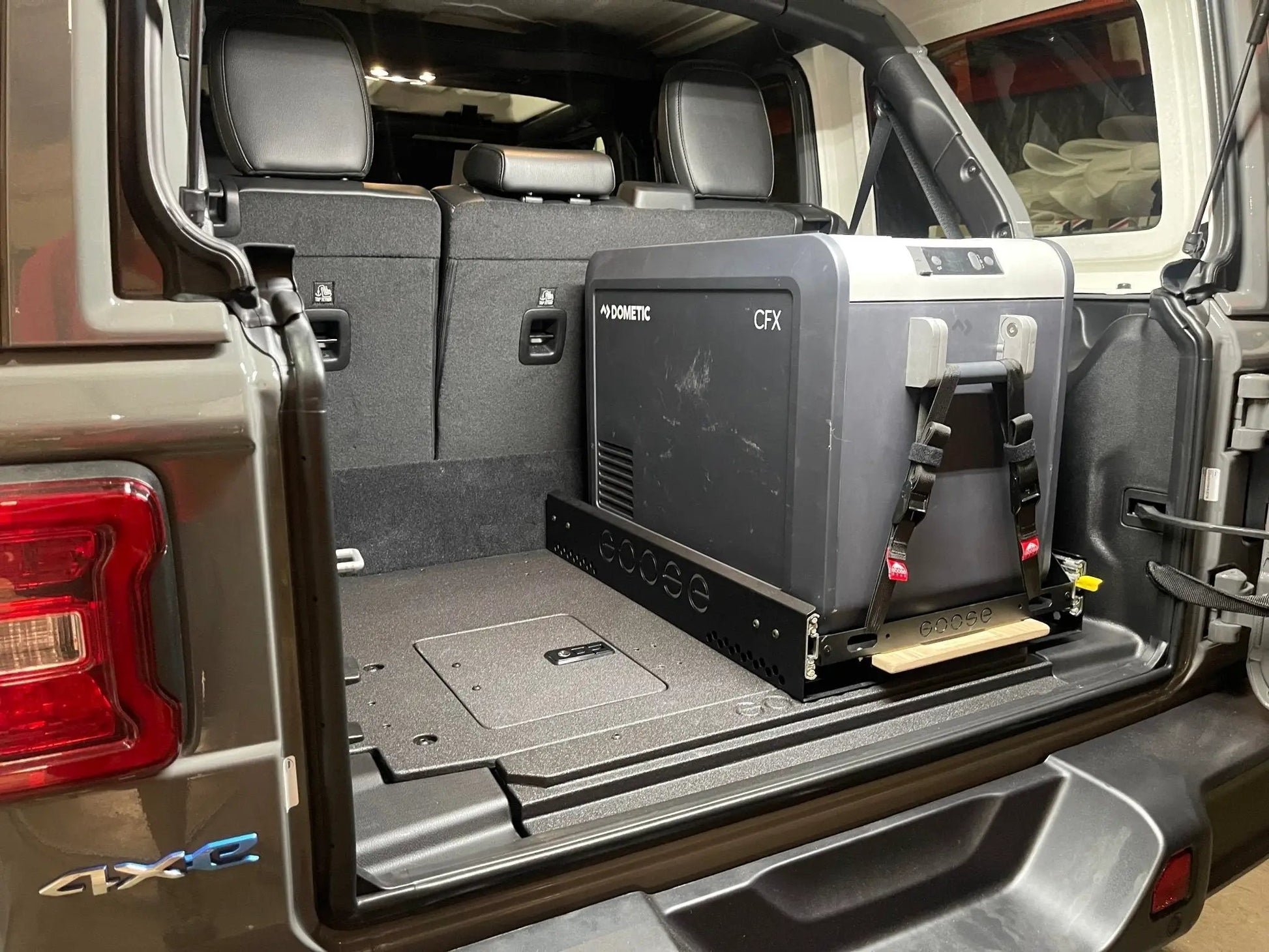 Jeep Wrangler 2021-Present 4xe 4 Door - Rear Plate System by Goose Gear