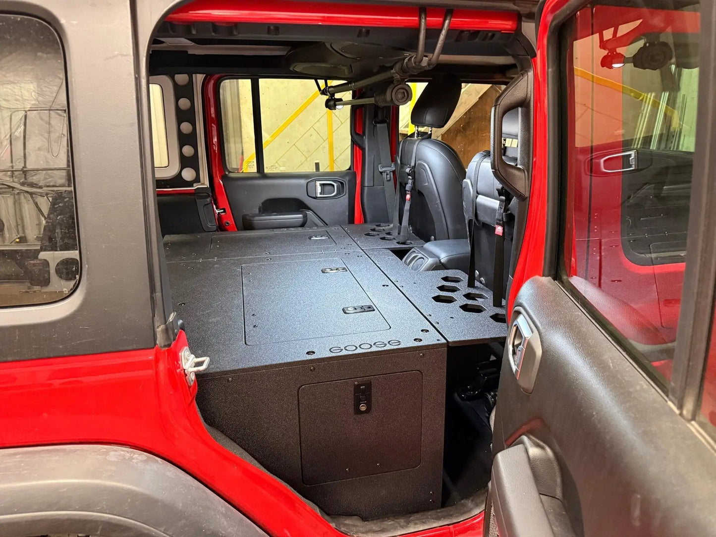 Jeep - Wrangler - 2024-Present - JLU - 4 Door - Explore Series - Seat Delete Plate System - Second Row - Module Based - 10" Module by Goose Gear