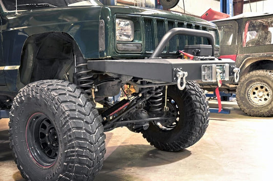 Barra de montaje para luces en la defensa | Jeep Cherokee XJ 2WD/4WD (1984-2001)