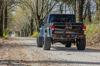Rough Country 3.5 Inch Lift Kit | No Shocks | Jeep Gladiator JT Mojave 4WD (2020-2023) by Rough Country