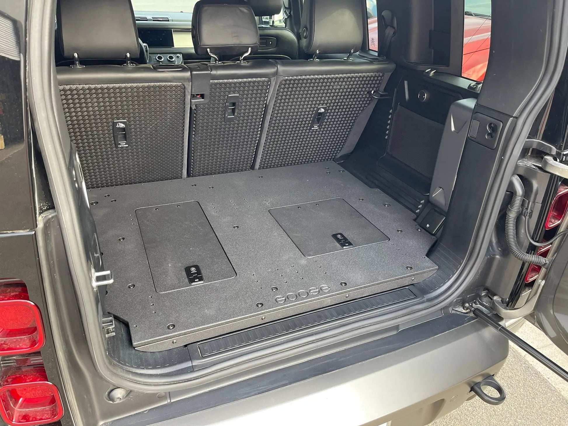 Land Rover Defender 2020-Present L663 - Rear Plate System by Goose Gear