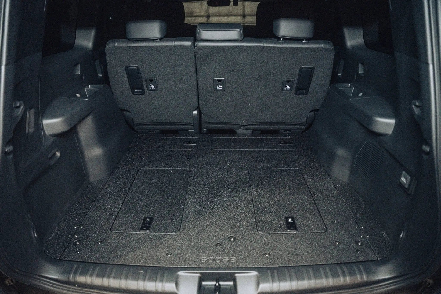 Lexus - GX550 - 2024-Present - Explore Series - Rear Plate System - Non-Third Row by Goose Gear