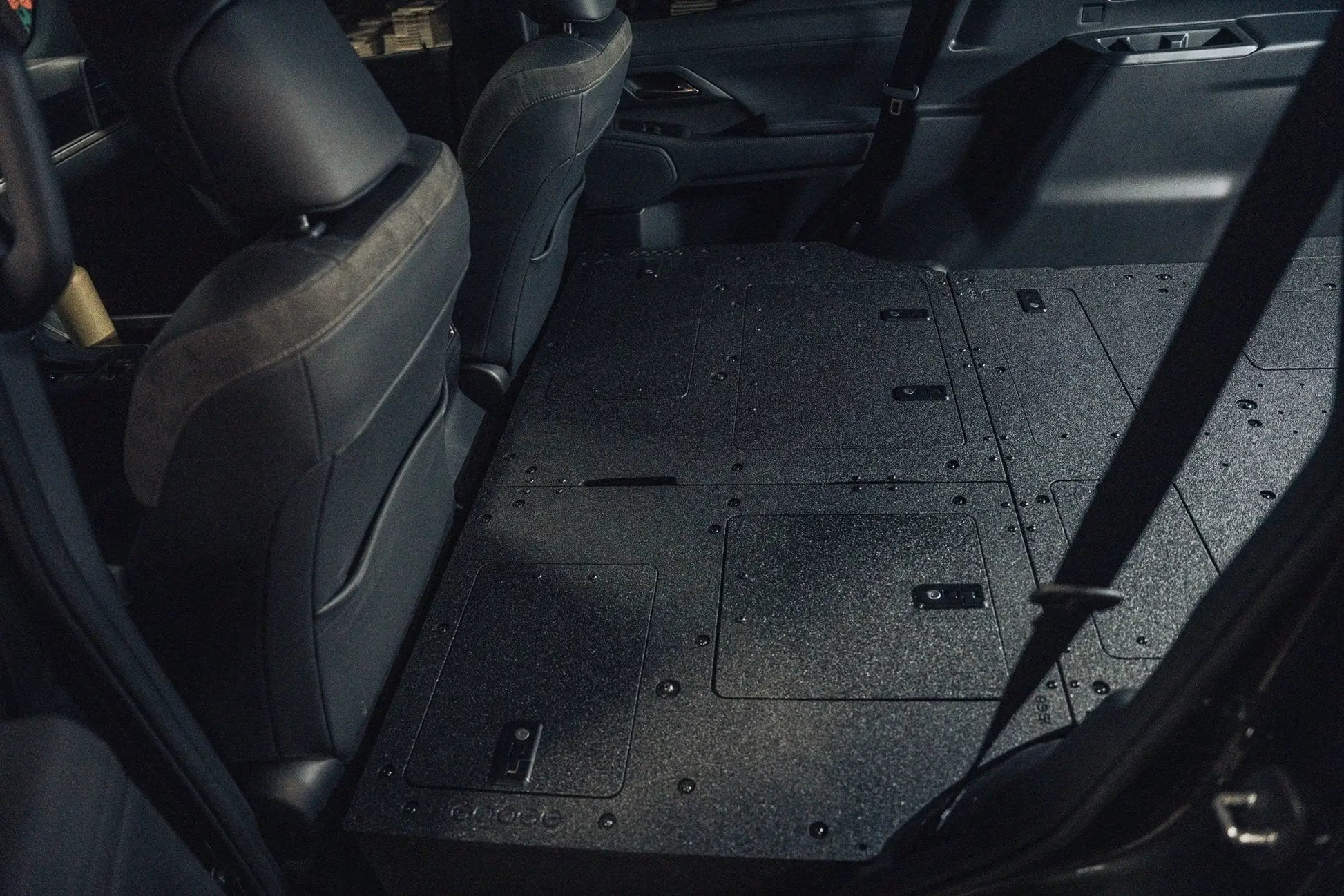 Lexus - GX550 - 2024-Present - Explore Series - Seat Delete Plate System - Plate Based - Non-Third Row Vehicles by Goose Gear