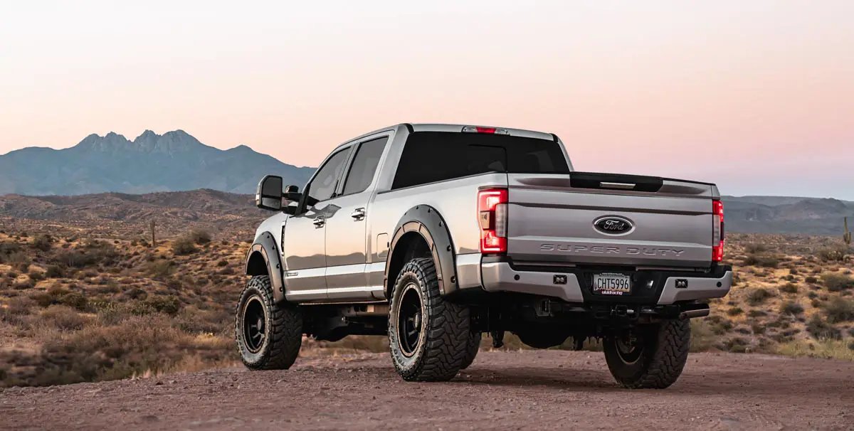 Rough Country Fender Flares | Defender | G1 Absolute Black | Ford F-250/F-350 Super Duty (17-22) by Rough Country