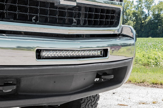 Montaje de luz LED | Parachoques | 20" | Chevy Silverado 1500 (07-13)/Silverado 2500 HD (07-10)