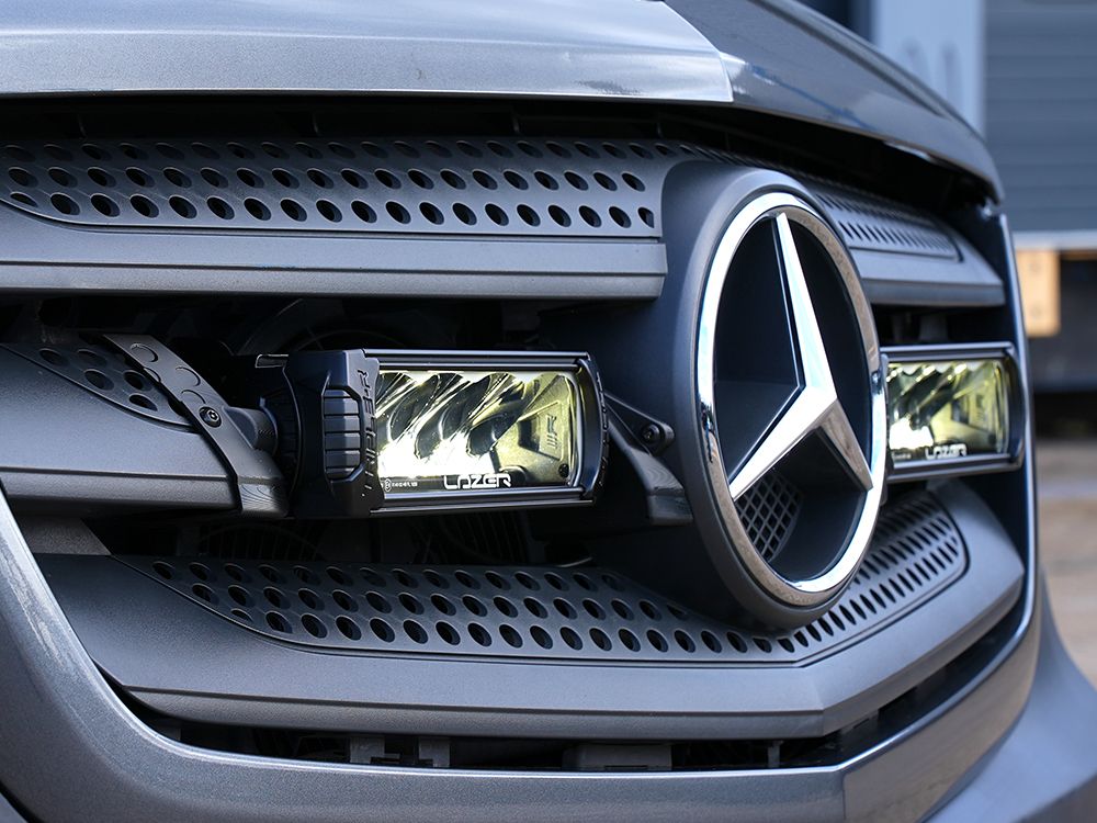 TRIPLE-R-LIGHTS Mercedes Sprinter (2013-2017) Grille Mount Kit with LR-750 Beacon