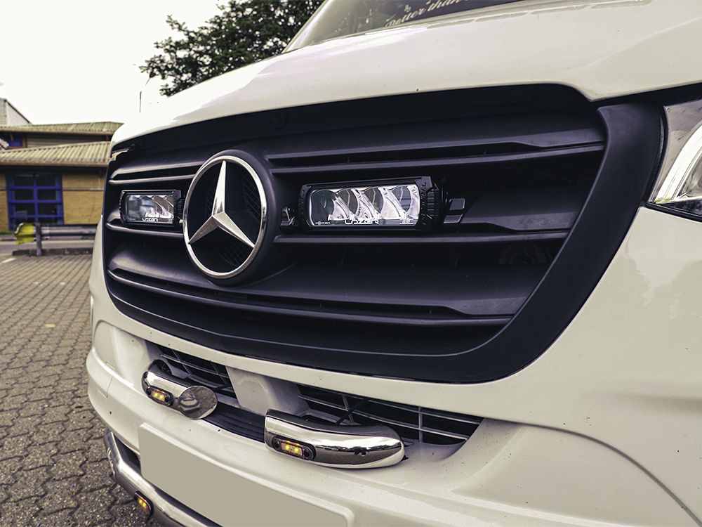 TRIPLE-R-LIGHTS Mercedes Sprinter (2018+) Grille Kit with LR-750 Beacon