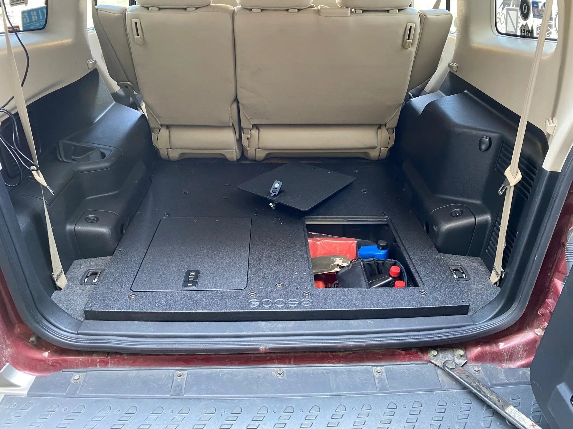 Mitsubishi Montero 1999-2006 3rd Gen. - Rear Plate System by Goose Gear